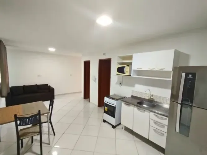 Apto 1 quarto, mobiliado, água e enegia inclusa no Aleixo proximo ao Estadio Carlos Zamith