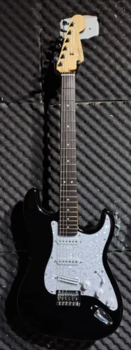 10x s/ juros Squier Fender impecável!