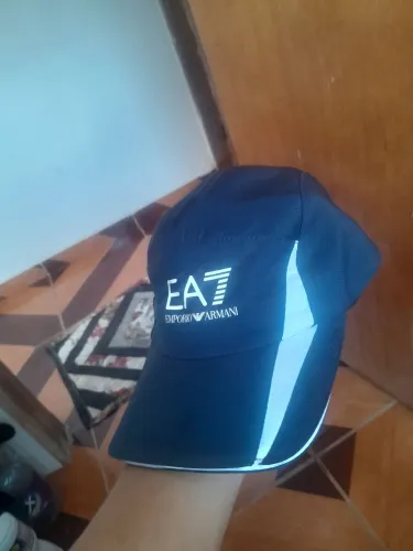 BONÉ EMPÓRIO ARMANI EA7