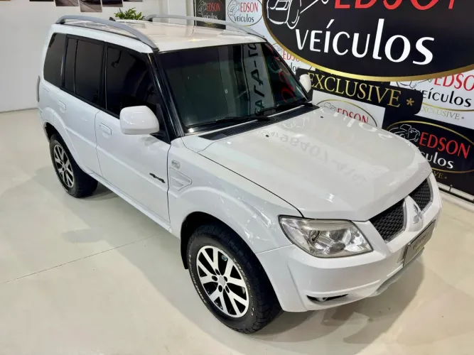Mitsubishi Pajero TR4 2.0/ 2.0 Flex 16V 4X4 Aut. 2015