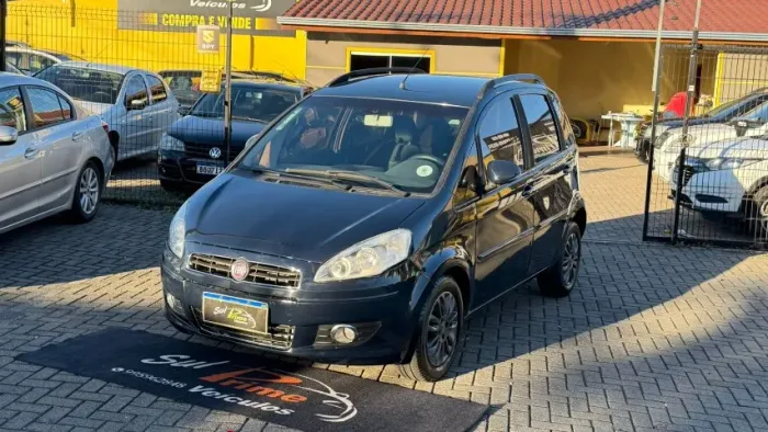 Fiat Idea Essence Dualogic 1.6 Flex 16V 5P 2013