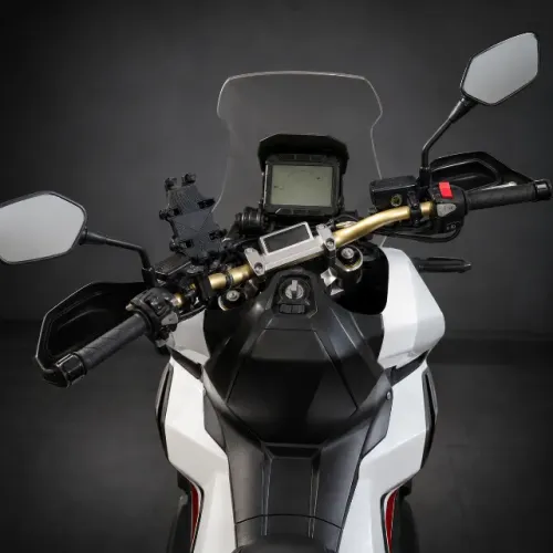 Honda X-ADV 750 2018 Tricolor HRC 6.000 Km com Baú Original