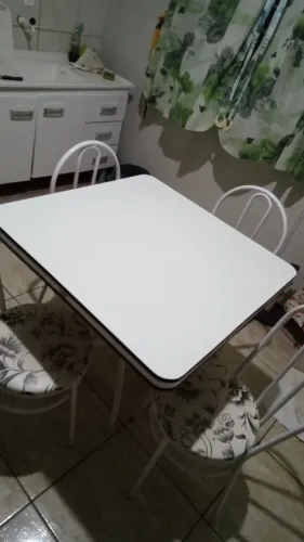 Mesa de Jantar Quadrada Villa Fort + 4 Cadeiras - Uvaranas