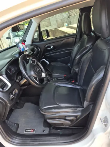 Jeep Renegade Longitude 1.8 4X2 Flex 16V Aut. 2020