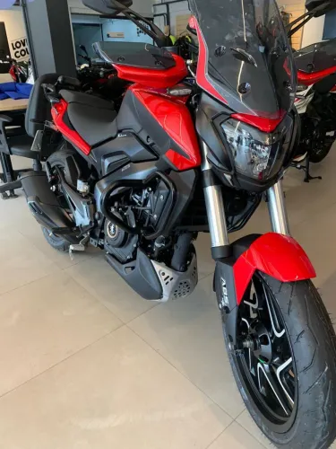Bajaj dominar 400