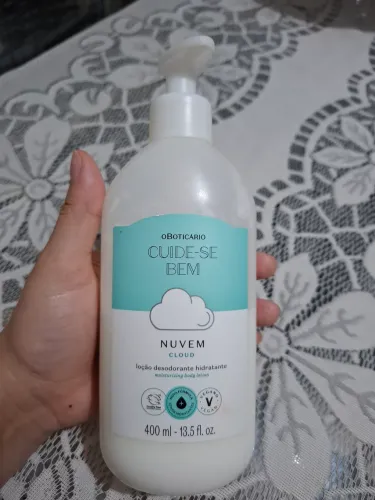Hidratante corporal o Boticário Nuvem