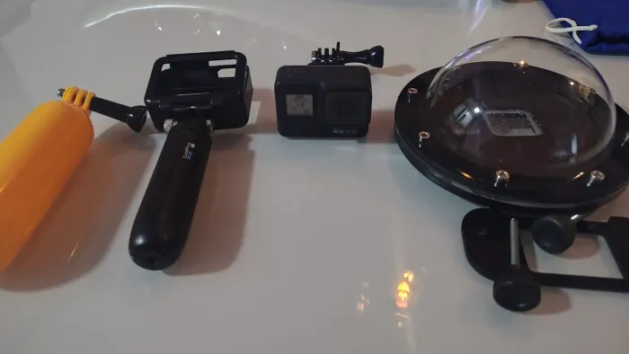 GoPro Hero 7 Black + Acessórios