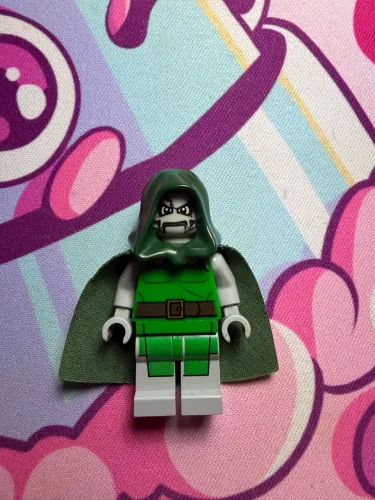 Doutor destino Lego
