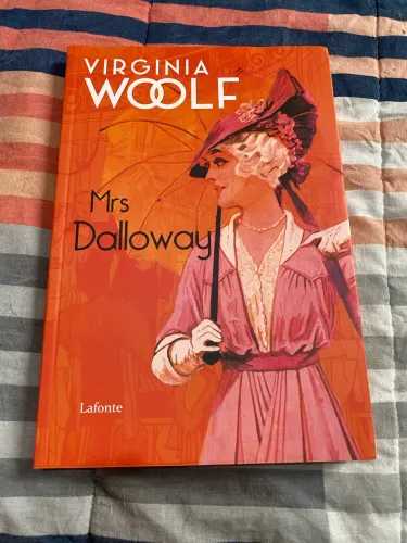 Livro Mrs. Dalloway, de Virginia Woolf
