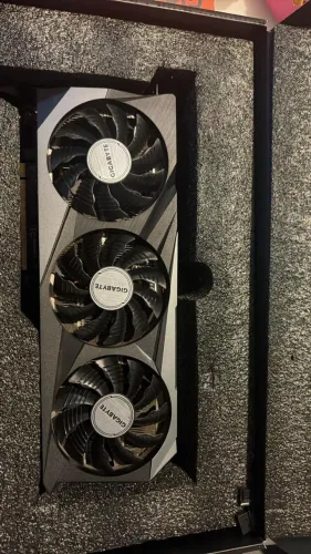Placa de Vídeo AMD Radeon RX 6800 XT Gigabyte 16GB 