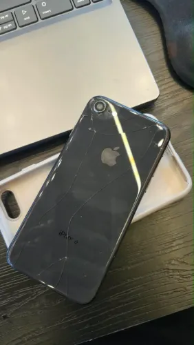VENDO IPHONE 8 64 GB