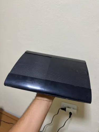 Ps3 super slim com defeito 