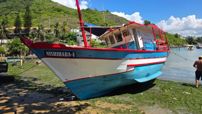 Exexcelente embarcação, muito estavel