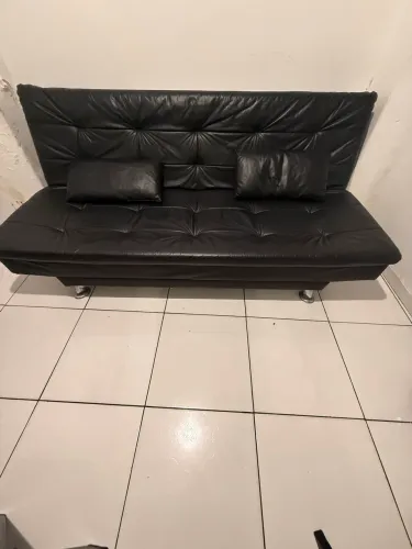 Sofá-cama casal 3 lugares courino preto