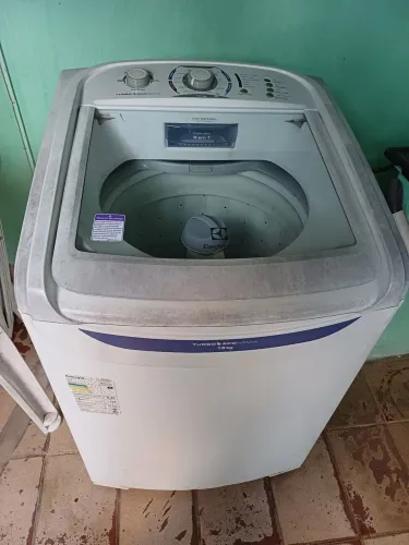 Máquina de lavar Electrolux 13kg (Por favor, ler a descrição do anúncio)