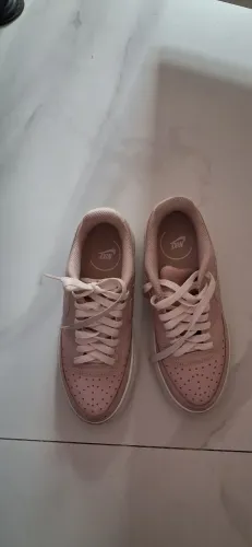 Tênis Nike original número 34 usado seminovo