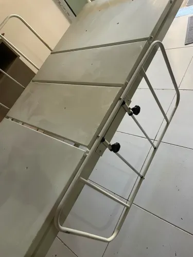 Cama hospitalar