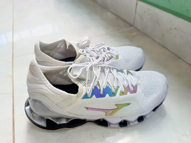 MIZUNO WAVE PRO 10