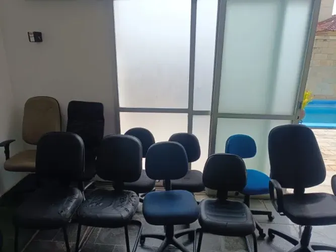 CADEIRAS PARA ESCRITORIO - USADAS