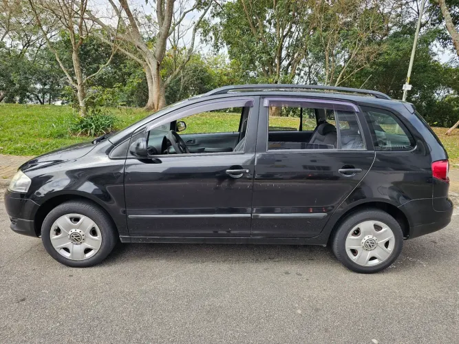 Volkswagen Spacefox 1.6/ 1.6 Trend Total Flex 8V 5P 2009