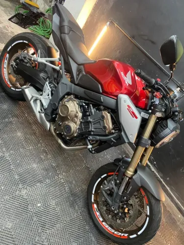 CB 650R 55.000