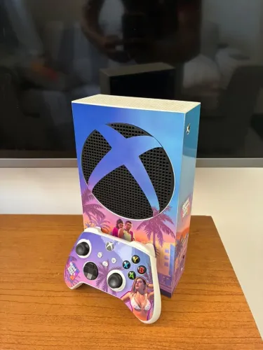 XBOX SÉRIES S 512 GIGAS SEMI NOVO