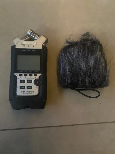 Gravador Zoom H4N Pro