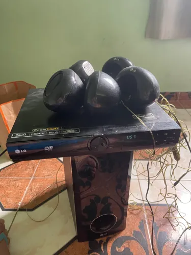 Home thieter LG tudo ok