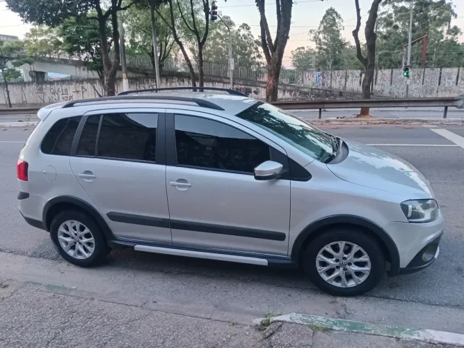 Volkswagen Spacecross 1.6 MI Total Flex 8V 2013
