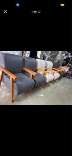 POLTRONAS OLÍVIA BRAÇOS MADEIRA MACIÇA 