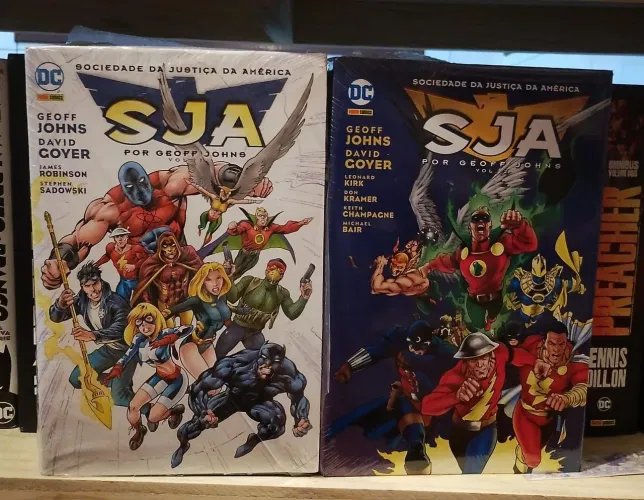 *SJA POR GEOFF JOHNS OMNIBUS VOL. 1,2 LACRADOS
