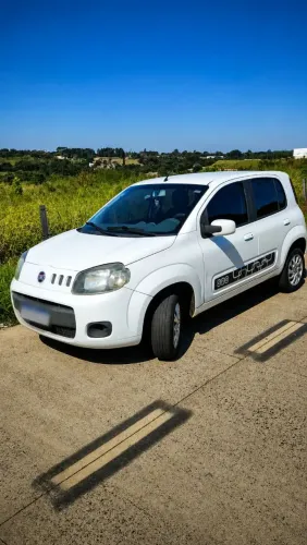 Fiat Uno Vivace Celeb. 1.0 EVO F.flex 8V 5P 2016