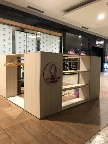 Quiosque de vestuário