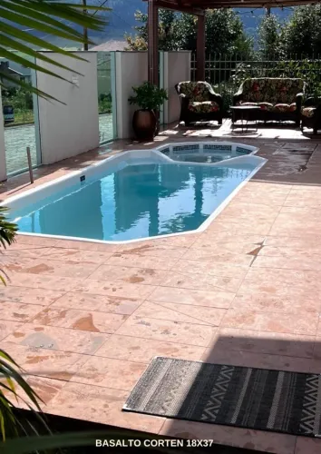 Pedra Decorativa Basalto Corten para Pisos, Paredes e Áreas Externas
