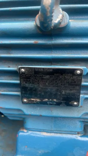 Motor Trifásico Weg 10 CV  W22 plus 7,5W 220/380/440V