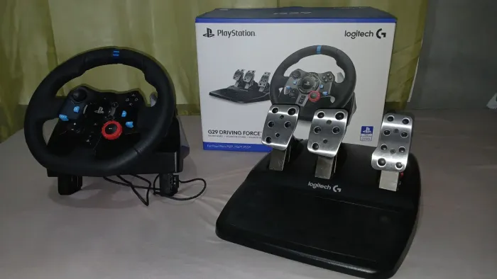 Logitech G29