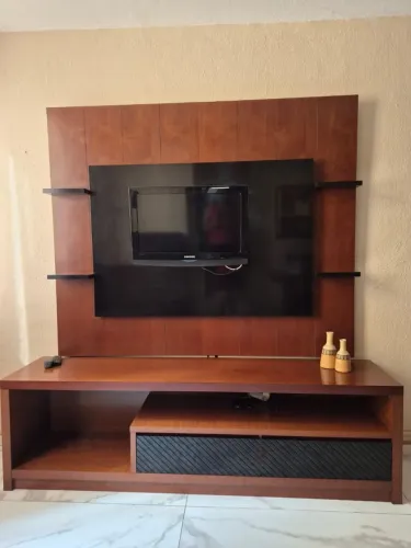 Rack e Painel a venda.