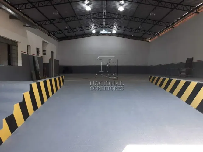 Galpão para venda 550m² no bairro Vila Metalúrgica - Santo André/SP.