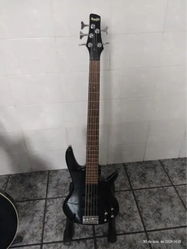 Baixo Ibanez GSR 205