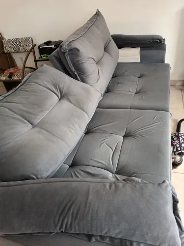 Vendo sofá-cama retrátil, 4 lugares. 