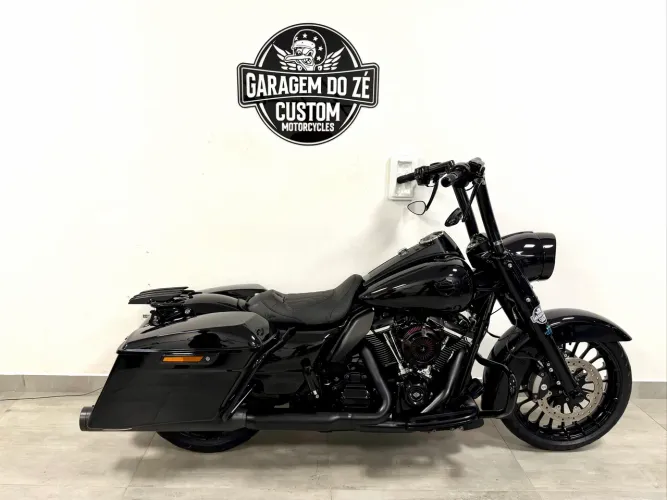 Harley Davidson Road King Special 
