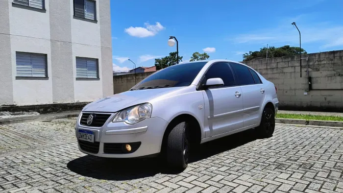 Volkswagen Polo Sedan 1.6 MI Total Flex 8V 4P 2008