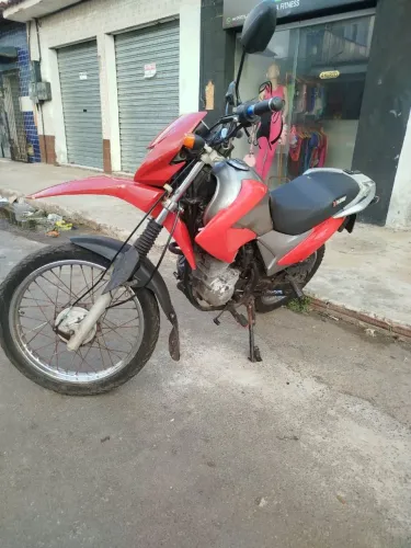 Honda NX 2010