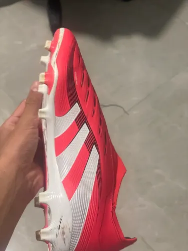 Chuteira Adidas predator sem cadarço league vermelha trava FG