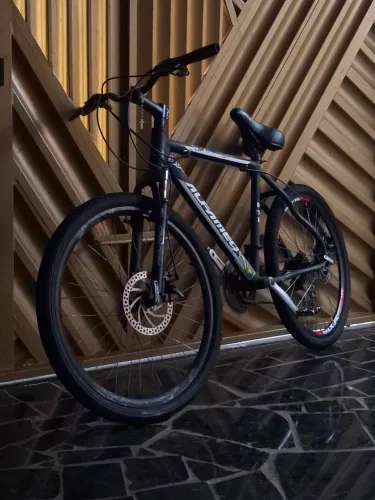 Vendo bicicleta usada alguns detalhes