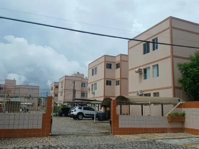 Oportunidade em Neópolis! Apto 2 Quartos Próx. ao Favorito