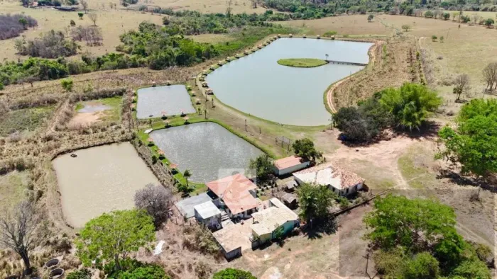 Sítio a venda em Itauçu/GO - Pesque e pague