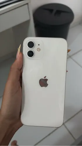 iPhone 12 seminovo