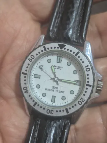 Relógio BRASCITI DIVER 50 METROS À QUARTZ - REVISADO