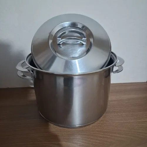 Caldeirão Tramontina Solar 20cm 4,6l Fundo Triplo Aço inox indução
